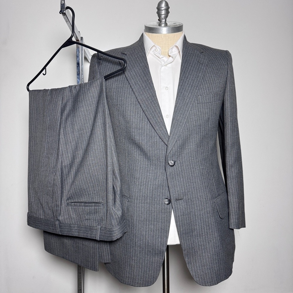 1970s Kuppenheimer Vintage Mens Gray Pinstripe 2‎ Button Wool Suit 42R 38x30